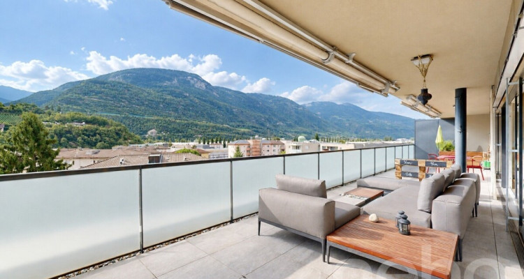 Superbe 4.5 pièces au dernier étage avec vaste terrasse plein Sud image 3