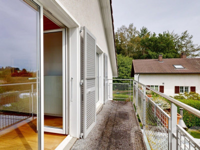 Einfamilienhaus mit grosszügigem Garten und gedecktem Sitzplatz image 11
