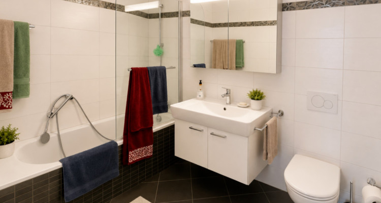 🏡Magnifique Appartement 4.5 pièces,spacieux 120m2, au coeur dun quartier prisé image 7