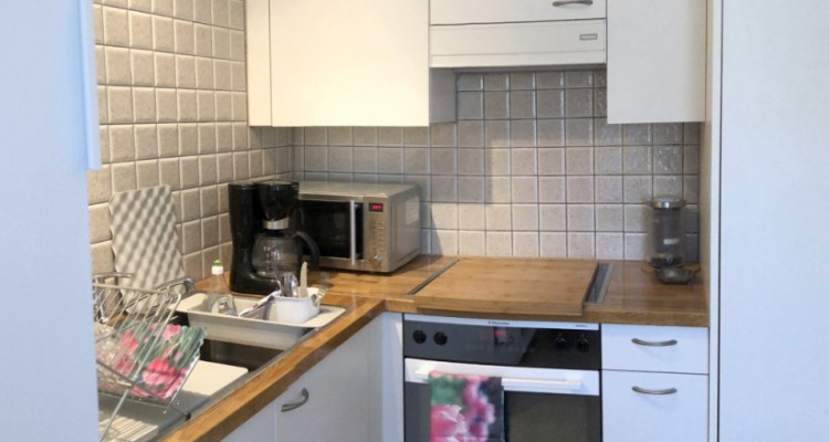 Nachmieter gesucht: helle, riesige Singlewohnung mit Balkon image 4