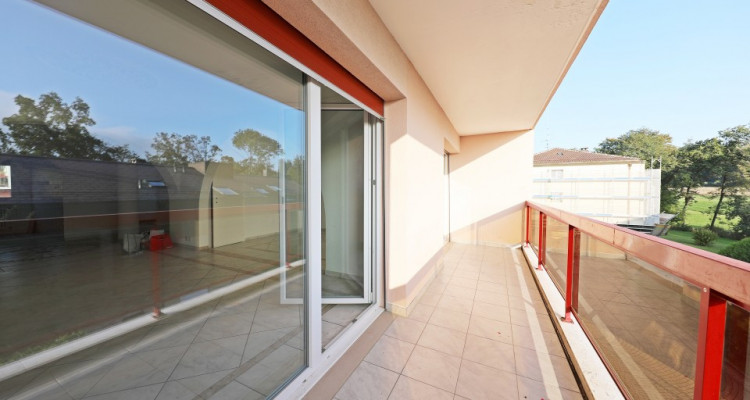 Superbe 3,5 p / 1 gde chambre / Double séjour - Mezzanine - Balcon image 6