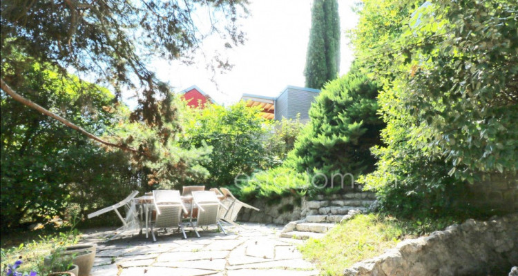 Unique à Ecublens !!  image 13