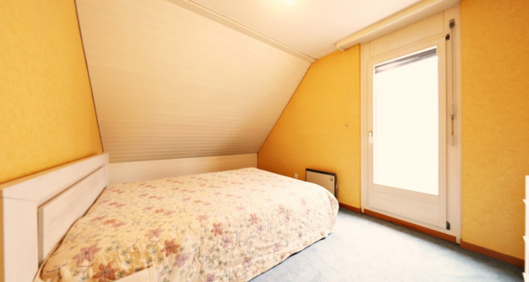 Superbe attique meublé  3 p / 2 chambres / SDB / Balcon et terrasse  image 4