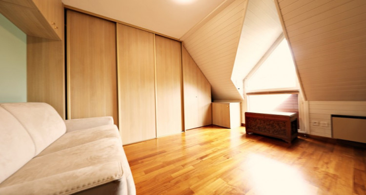 Superbe attique meublé  3 p / 2 chambres / SDB / Balcon et terrasse  image 5