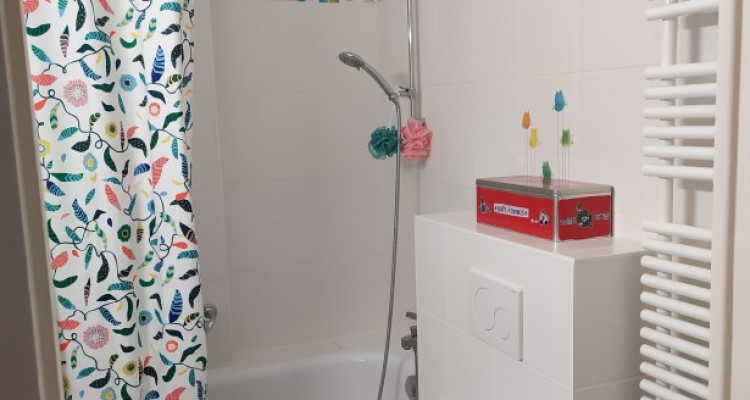 3 pièces au 1er étage - Rue du Sablon 27 à Morges  image 8