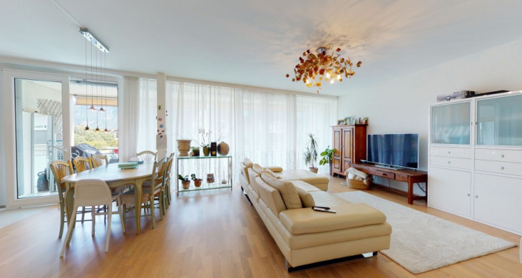 Un lumineux appartement moderne de 5,5pièces à Plan-les-Ouates image 4