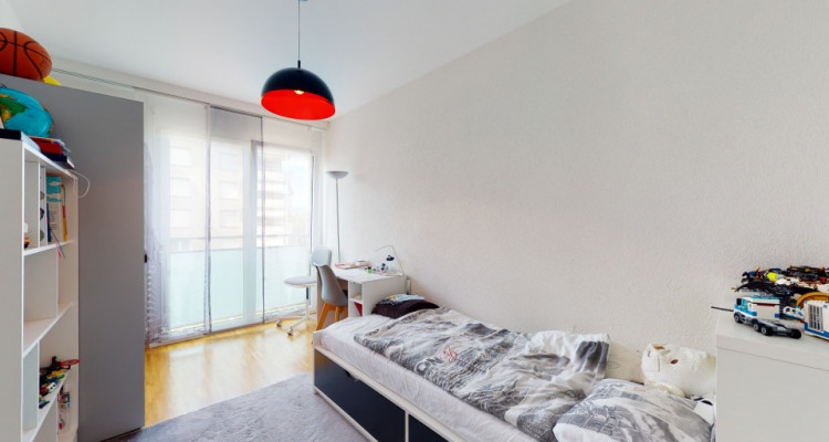 Un lumineux appartement moderne de 5,5pièces à Plan-les-Ouates image 9