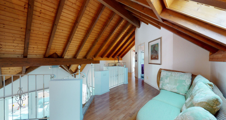 Grosszügige 5.5 Zi.-Attika-Maisonette-Wohnung image 12