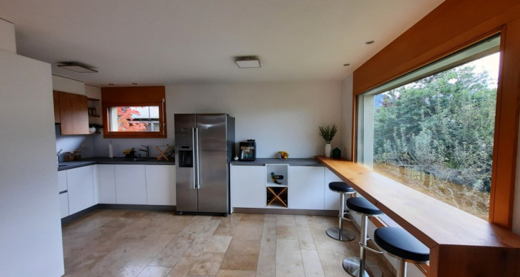 Magnifique maison de 6 pièces - 2 appartements image 8