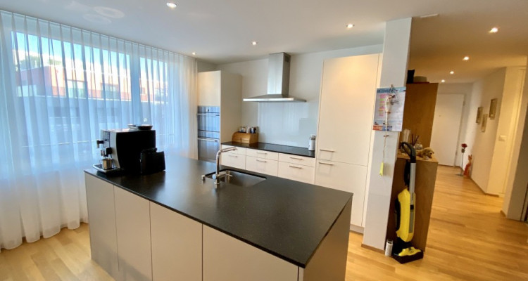 TOLLE UND MODERNE PARTERREWOHNUNG image 7