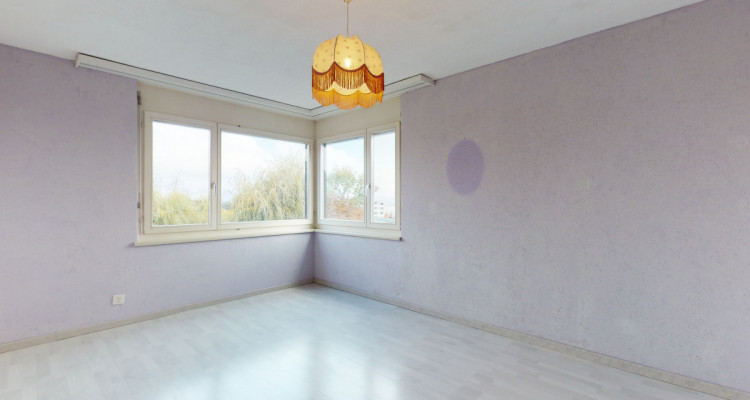 Schöne 4.5-Zimmer-Altbauwohnung mit teilweise Seesicht image 9