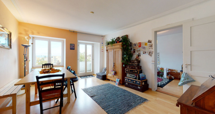 Gemütliche 4.5 Zimmer Wohnung mit herrlicher Aussicht image 9