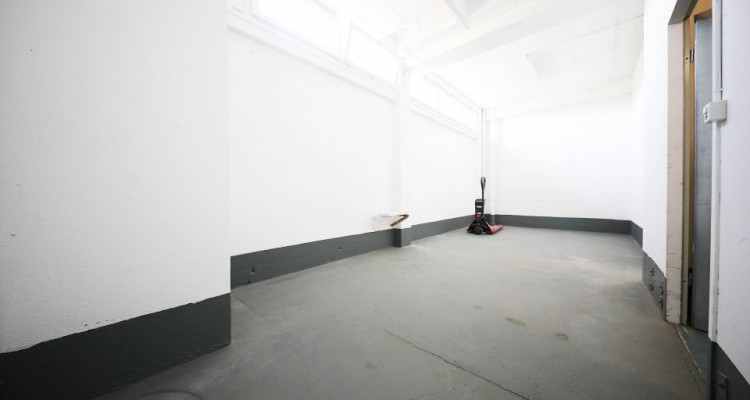 4 Locaux commerciaux et/ou industriels - Atelier stockage COPPET image 1