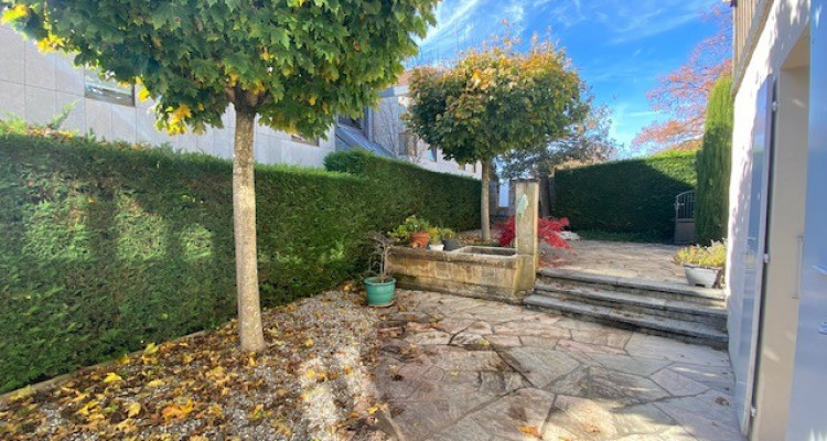 Charmant et spacieux appartement en duplex  image 14