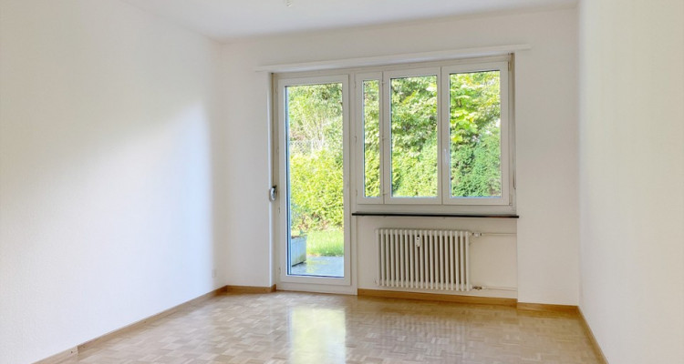 Ideal place for home office and living image 11