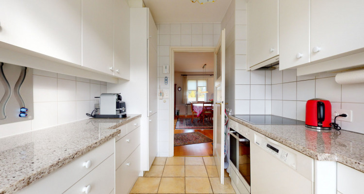 Charmante maison avec  grand jardin ! image 9