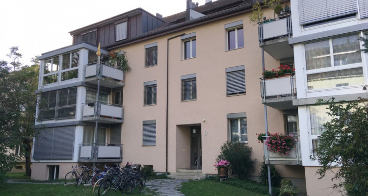 Wunderschöne Wohnung 4,5 Z / 3 Schlafzimmer / 1 BDZ / Wintergarten  image 1