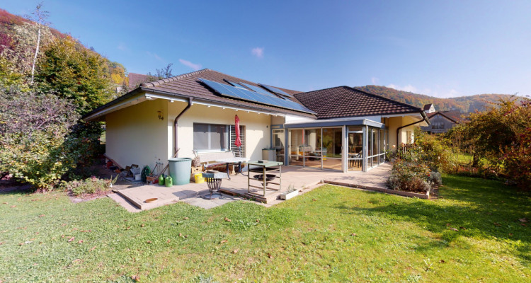 Einfamilienhaus mit grossem Garten in naturnaher und ruhiger Umgebung image 1