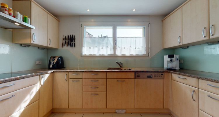 Einfamilienhaus mit grossem Garten in naturnaher und ruhiger Umgebung image 9