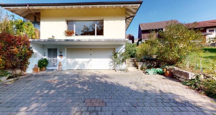 Einfamilienhaus mit grossem Garten in naturnaher und ruhiger Umgebung image 2