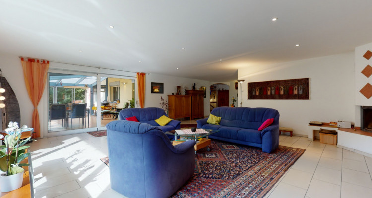 Einfamilienhaus mit grossem Garten in naturnaher und ruhiger Umgebung image 5