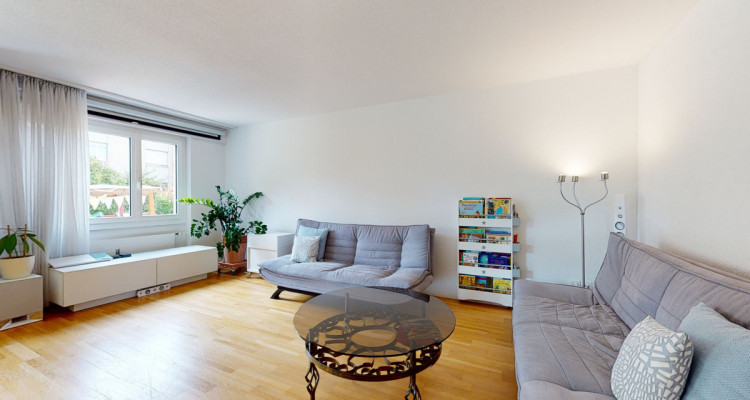 Grosszügige 4.5 Zi.-Wohnung mit Terrasse und Gartenanschluss image 10