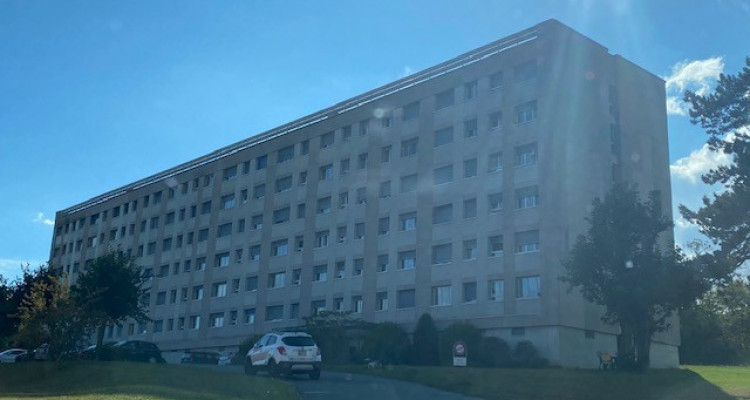 2 pièces au 4ème étage / n° 41 - Chemin de Montchoisi 3 à Orbe image 1