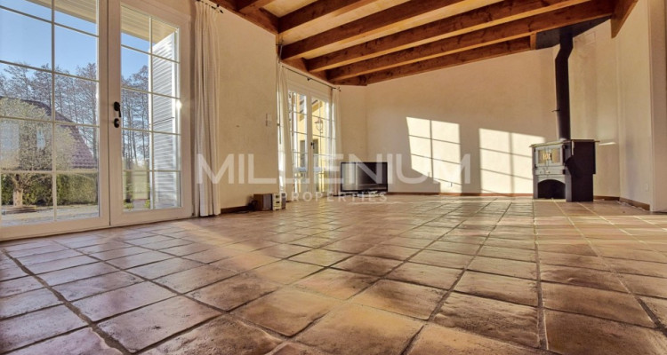 Maison avec piscine à Founex image 9