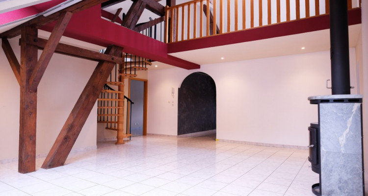 Magnifique duplex 5p / 3 chambres + mezzanine / 2 SDB / Terrasse-vue image 1