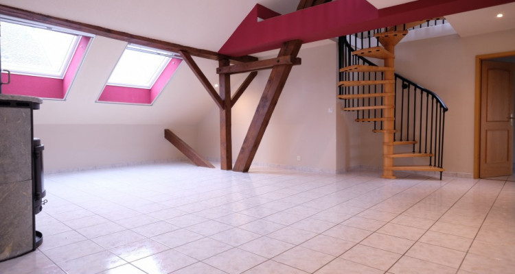 Magnifique duplex 5p / 3 chambres + mezzanine / 2 SDB / Terrasse-vue image 2