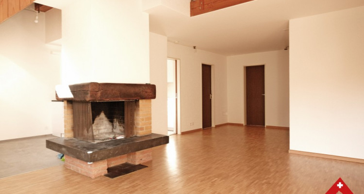 3D // Herrliche 4,5-Z-Wohnung / 3 Schlafzimmer / 2 BDZ / Garten &Sauna image 1