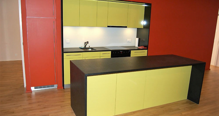 Sierre - Pradec - Loft design entièrement rénové - location/vente image 3