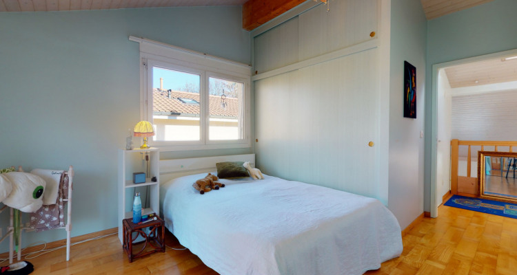 Proche du collège de Candolle image 9