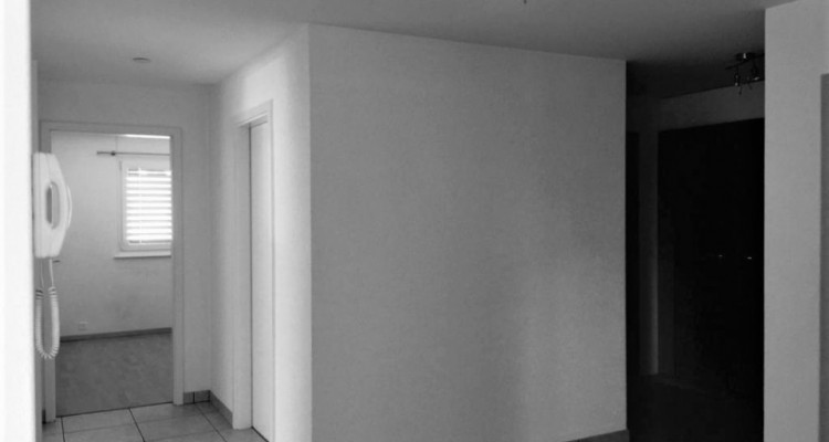 Magnifique 5.5p // 4 chambres // 1SDB // balcon image 3