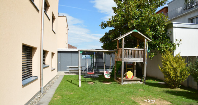 Schöne Gartenwohnung mit Terrasse und viel Umschwung in Lachen image 12