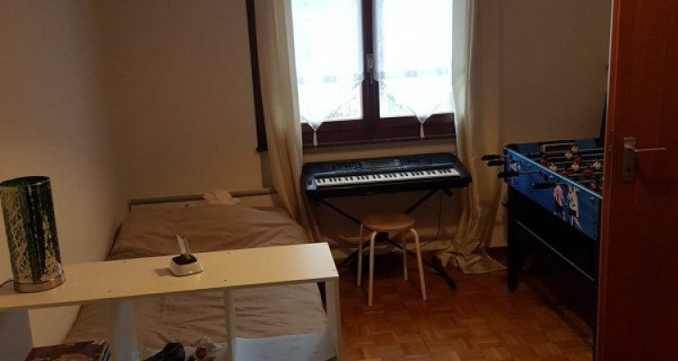 Beau duplex 4.5p / 3 chambres / 1 SDB / 1 mezzanine image 5