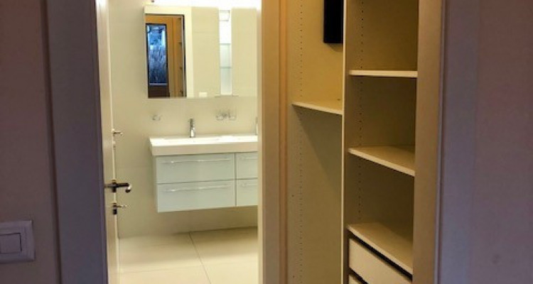 A louer un magnifique appartement moderne de 6pcs à Vésenaz image 12