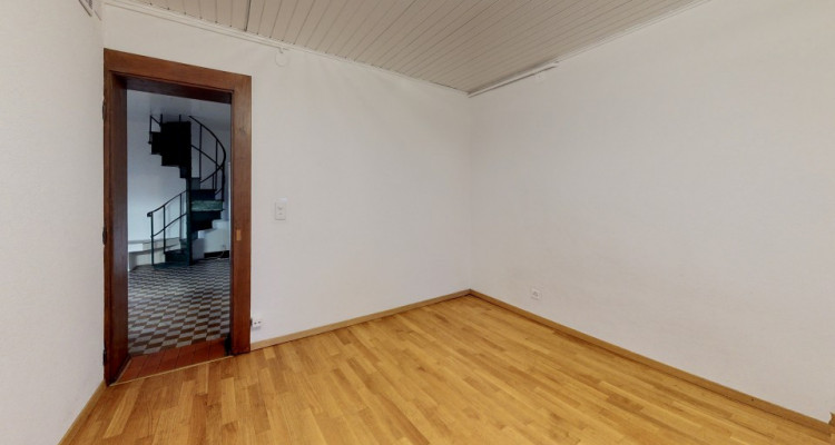 Domdidier- 2 pièces à deux pas de la gare  image 2