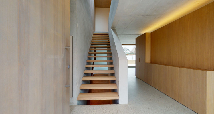 Proche du charmant bourg de Crans-près-Céligny image 12