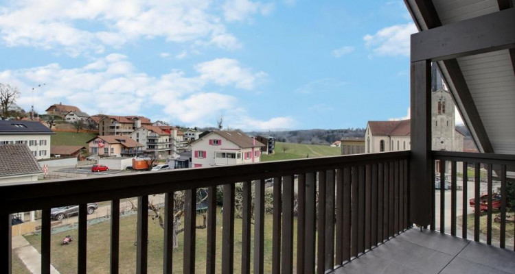 Grand studio avec mezzanine image 3