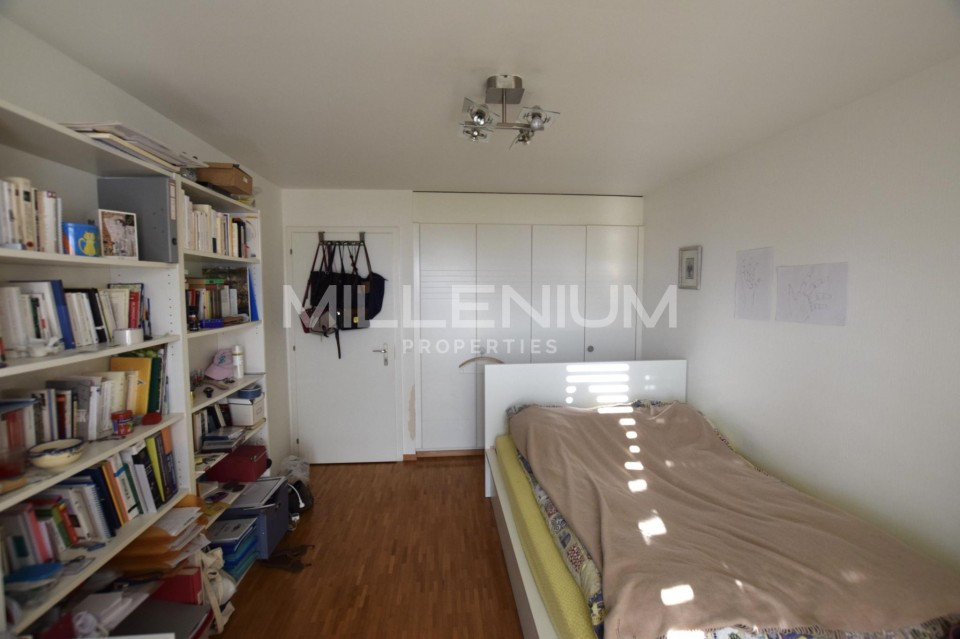 Appartement de 5.5 P sur les hauteurs de Lausanne 5.5 pièces 120 m2