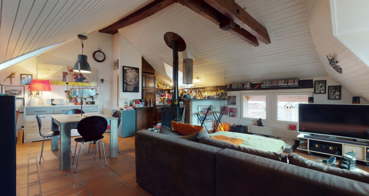 Bel immeuble dans la vieille ville avec 4 studios et 1 duplex image 6