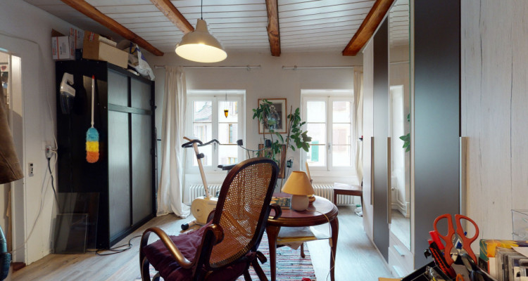 Bel immeuble dans la vieille ville avec 4 studios et 1 duplex image 8