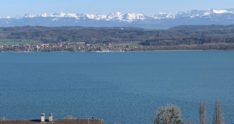 Magnifique duplex neuf avec vue sur le lac de Morat et les Alpes! image 1
