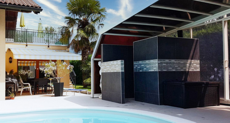FOTI IMMO - Maison individuelle de 6,5 pièces avec piscine. image 5