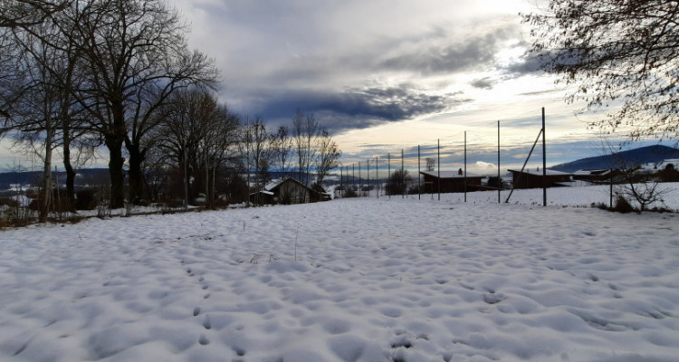 Magnifique parcelle de 1 332 m2 à bâtir image 1