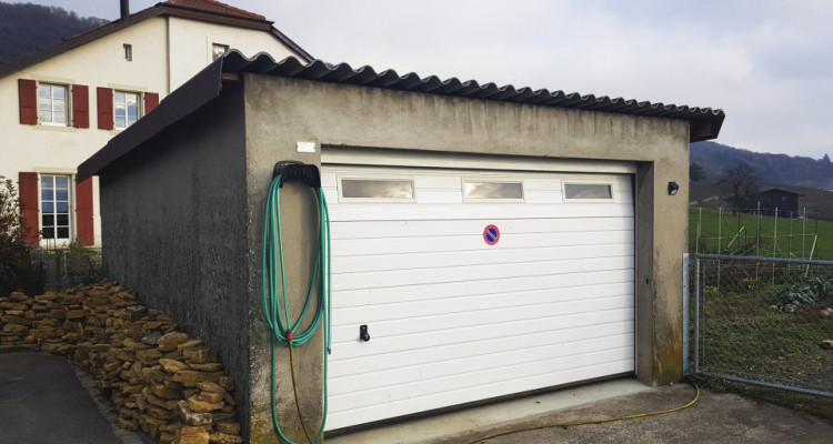 Maison villageoise de 2 appartements à Concise image 5