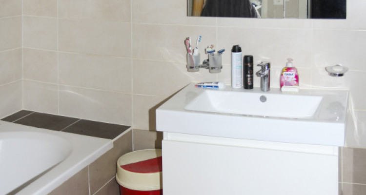 Maison villageoise de 2 appartements à Concise image 8