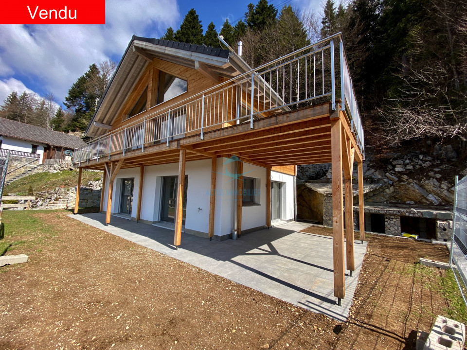 Superbe chalet neuf à SaintCergue 5.5 pièces