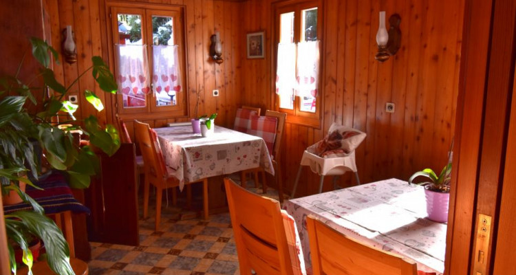 Excellente réputation pour cet hôtel - restaurant - camping Val des Dix Grande Dixence est idéalement situé image 5